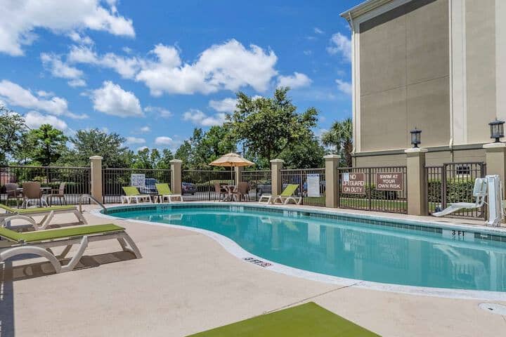 Pool 47 of 79